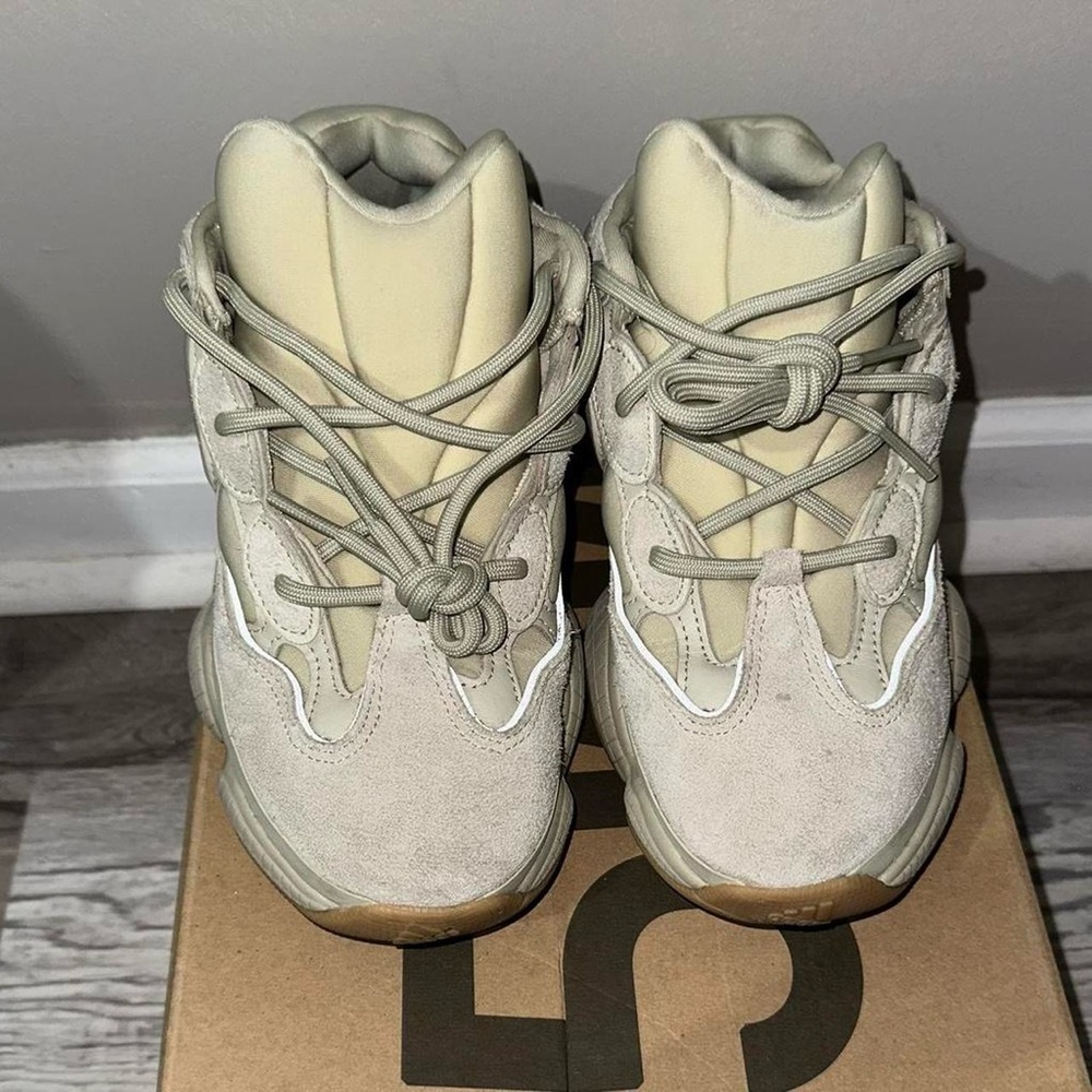 Yeezy 500